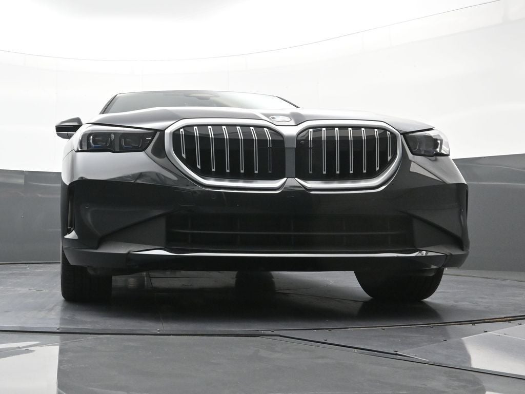 2025 BMW 5 Series 540i xDrive