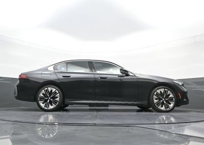 2025 BMW 5 Series 540i xDrive