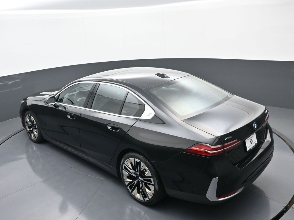 2025 BMW 5 Series 540i xDrive