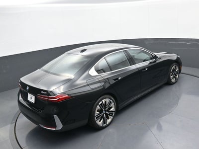 2025 BMW 5 Series 540i xDrive
