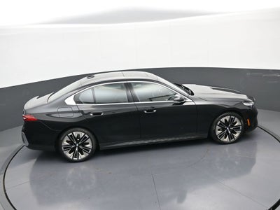 2025 BMW 5 Series 540i xDrive