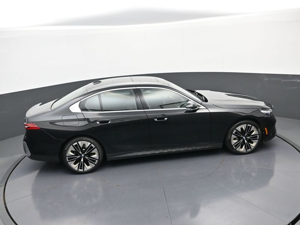 2025 BMW 5 Series 540i xDrive
