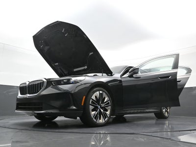 2025 BMW 5 Series 540i xDrive
