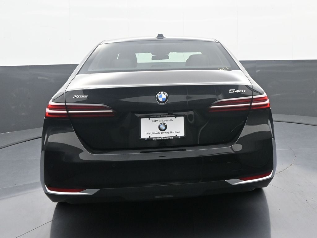 2025 BMW 5 Series 540i xDrive