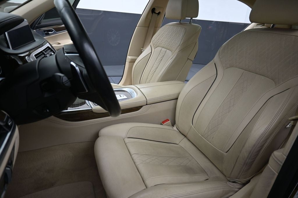 2016 BMW 7 Series 740i