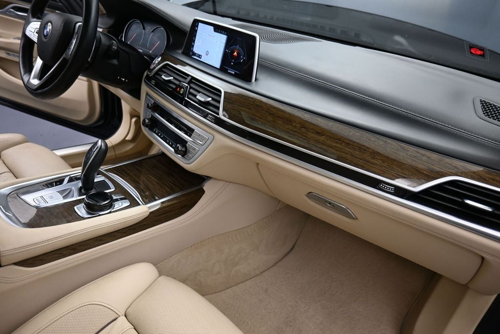 2016 BMW 7 Series 740i