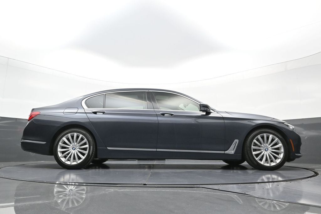 2016 BMW 7 Series 740i