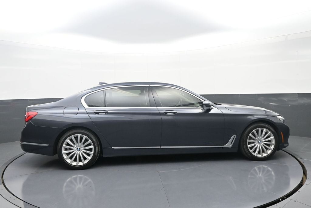 2016 BMW 7 Series 740i