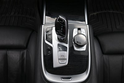 2019 BMW 7 Series 740i xDrive