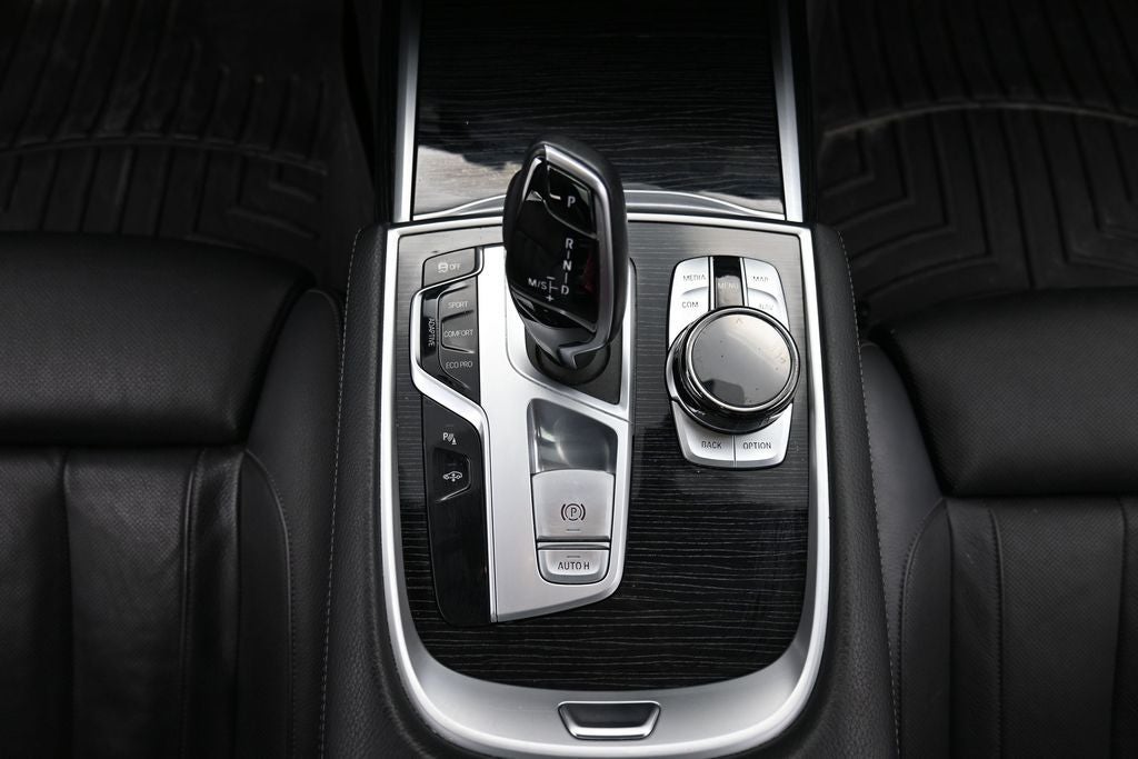 2019 BMW 7 Series 740i xDrive