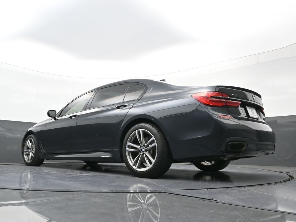 2019 BMW 7 Series 740i xDrive