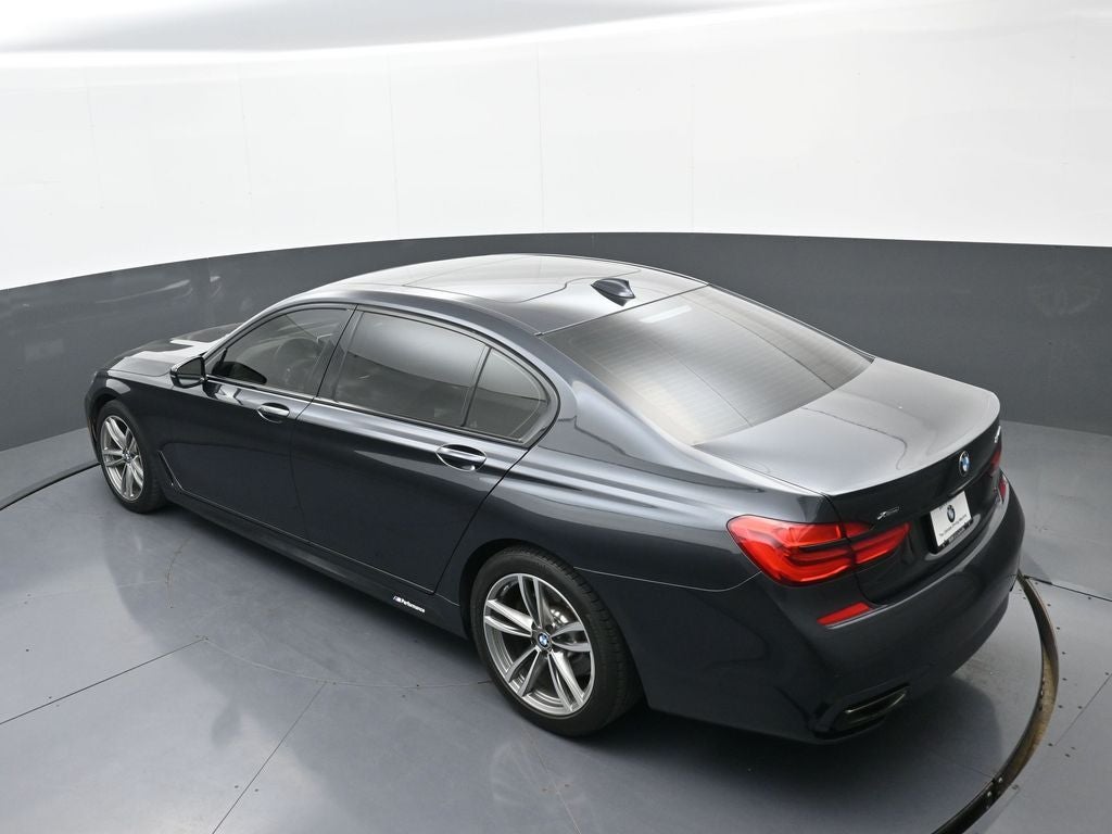 2019 BMW 7 Series 740i xDrive