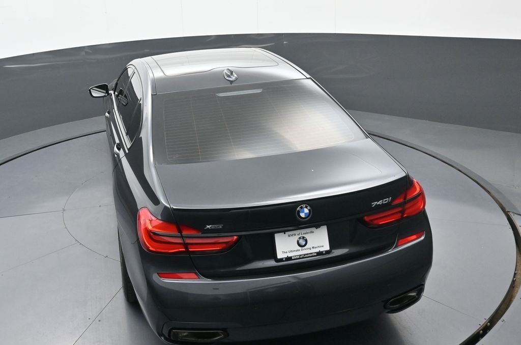 2019 BMW 7 Series 740i xDrive
