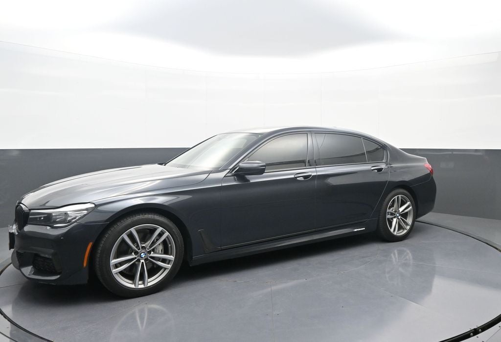 2019 BMW 7 Series 740i xDrive