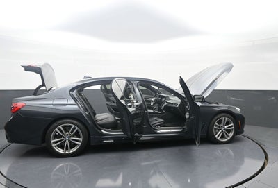 2019 BMW 7 Series 740i xDrive