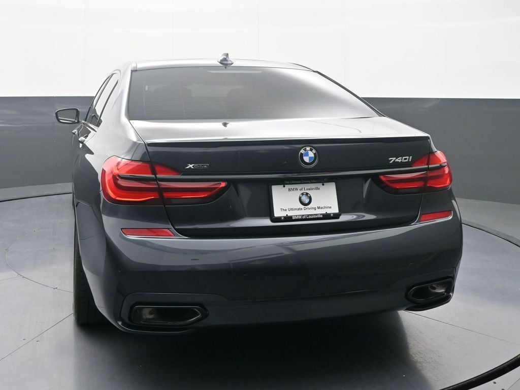 2019 BMW 7 Series 740i xDrive