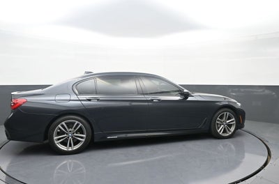 2019 BMW 7 Series 740i xDrive
