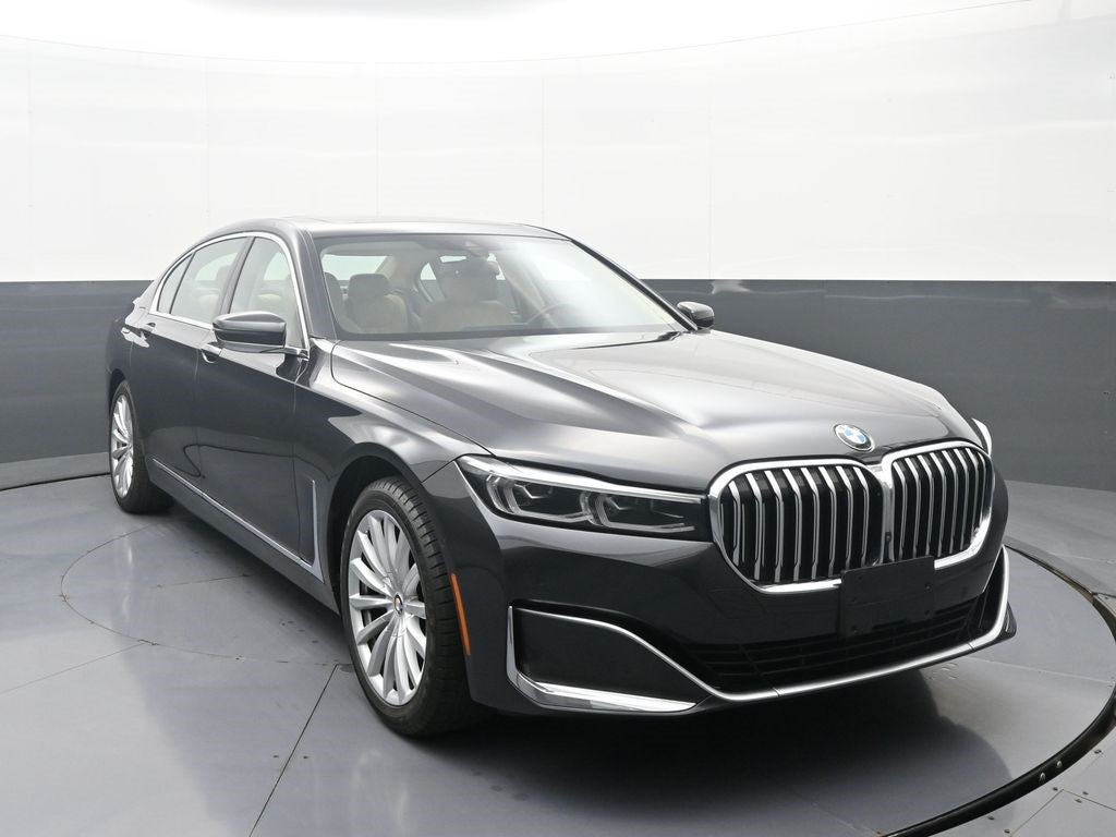 2022 BMW 7 Series 740i xDrive