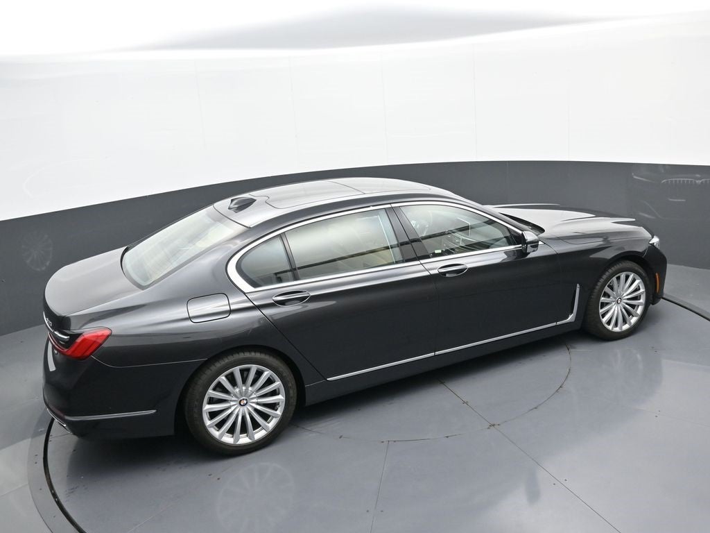2022 BMW 7 Series 740i xDrive