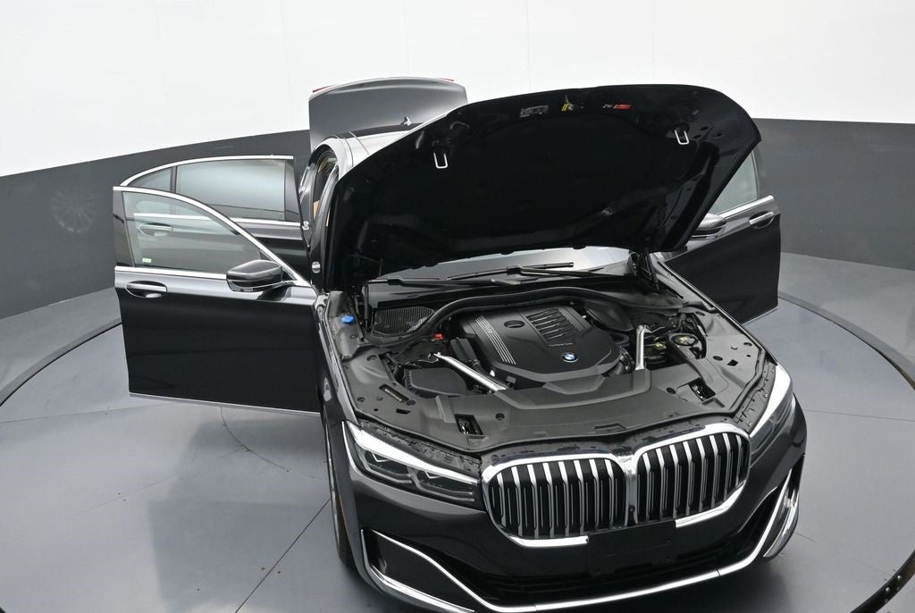 2022 BMW 7 Series 740i xDrive