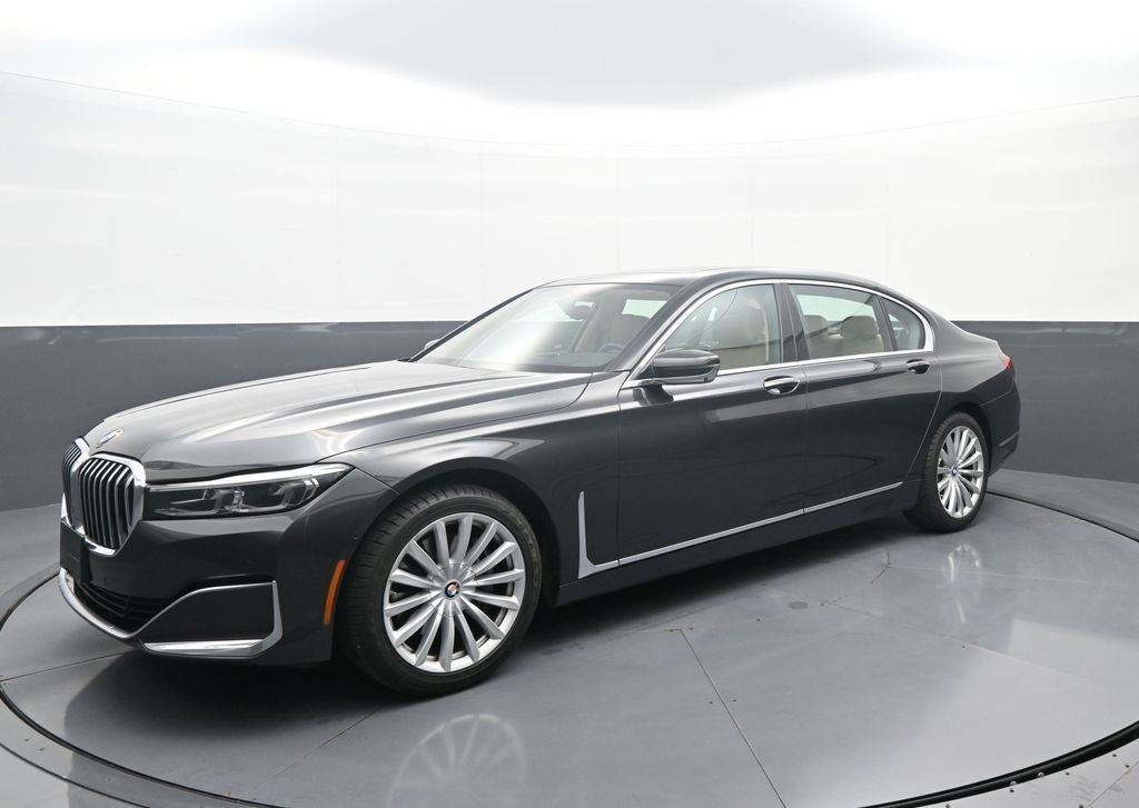 2022 BMW 7 Series 740i xDrive