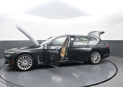 2022 BMW 7 Series 740i xDrive
