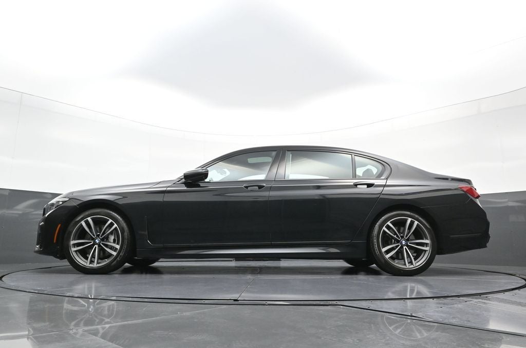 2022 BMW 7 Series 740i xDrive