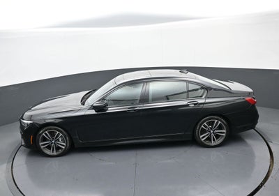 2022 BMW 7 Series 740i xDrive