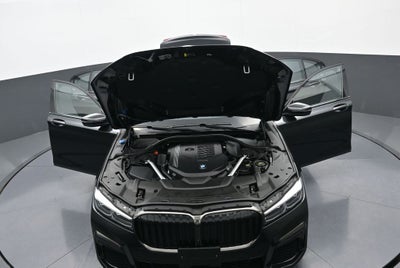 2022 BMW 7 Series 740i xDrive