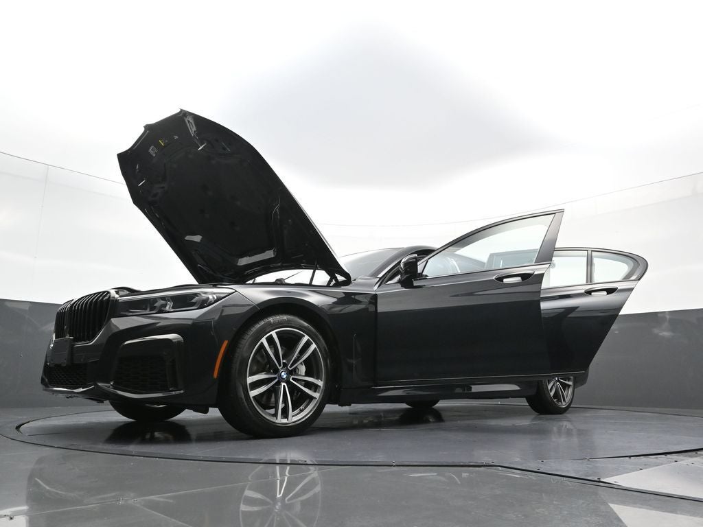 2022 BMW 7 Series 740i xDrive
