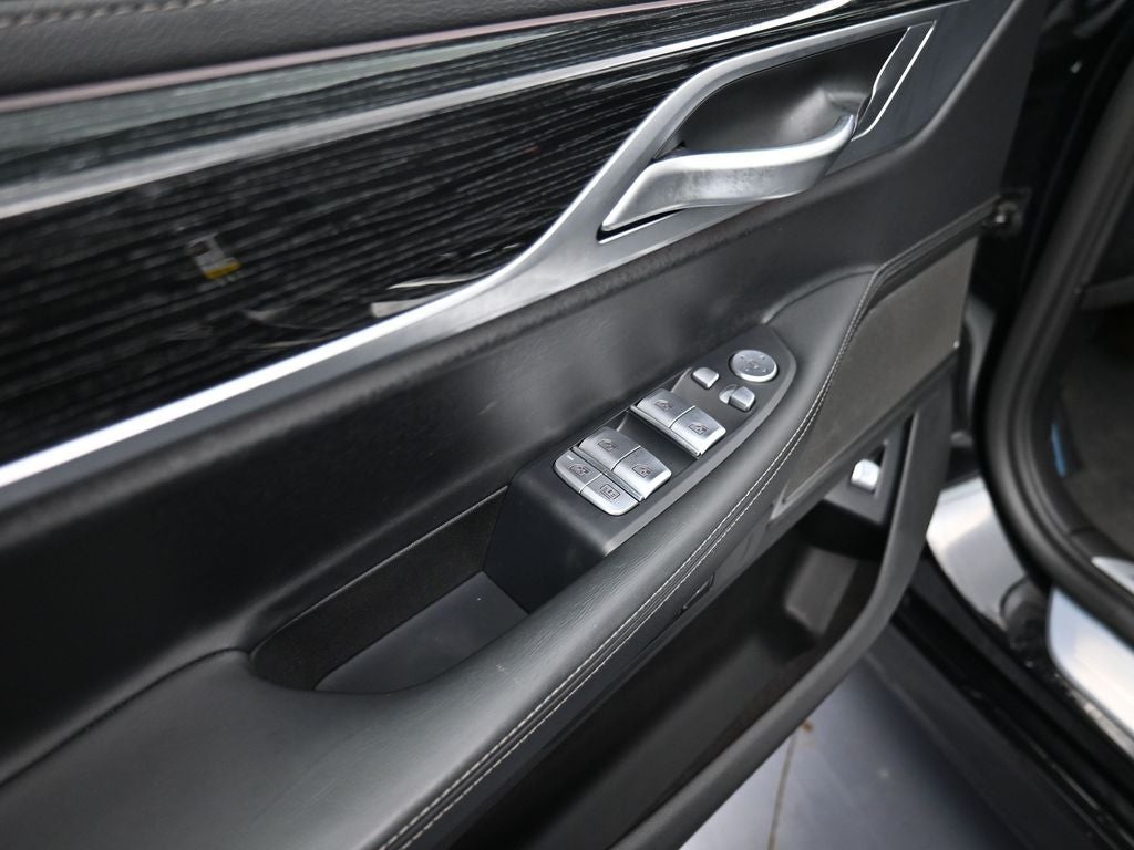 2022 BMW 7 Series 740i xDrive