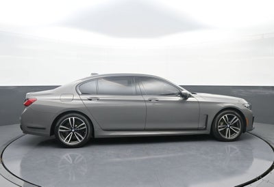 2022 BMW 7 Series 750i xDrive