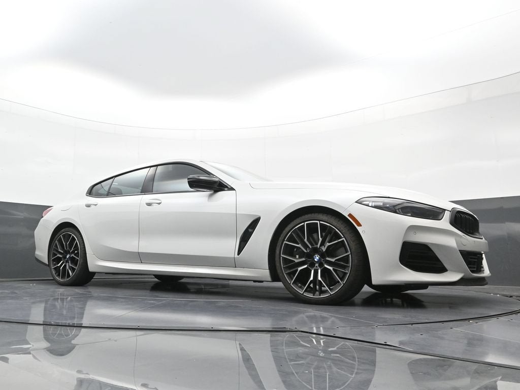 2024 BMW 8 Series M850i