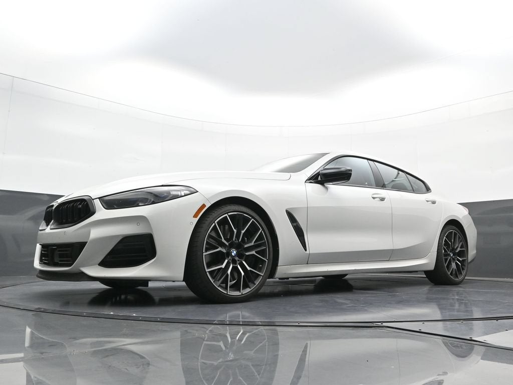 2024 BMW 8 Series M850i