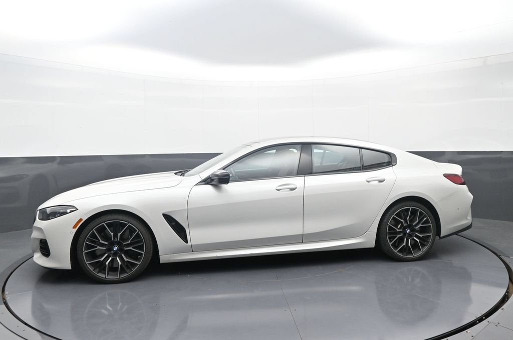2024 BMW 8 Series M850i