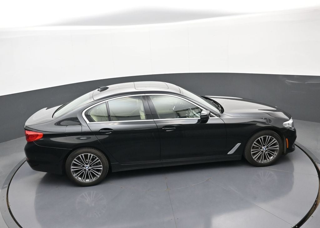 2019 BMW 5 Series 530i