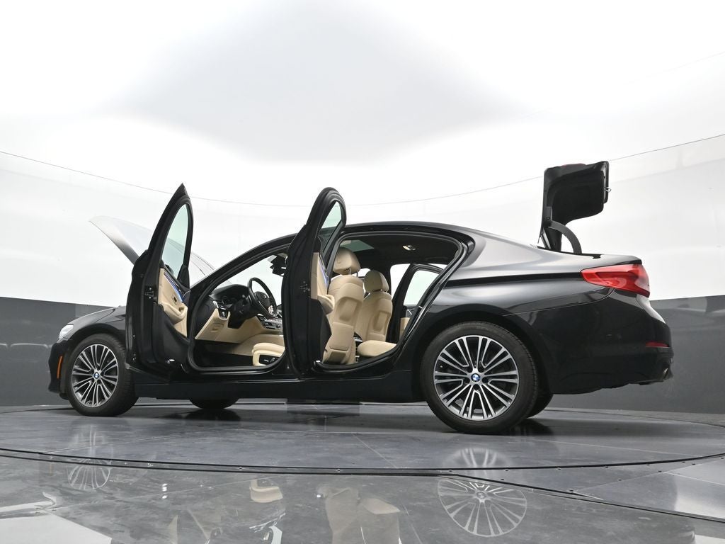 2019 BMW 5 Series 530i