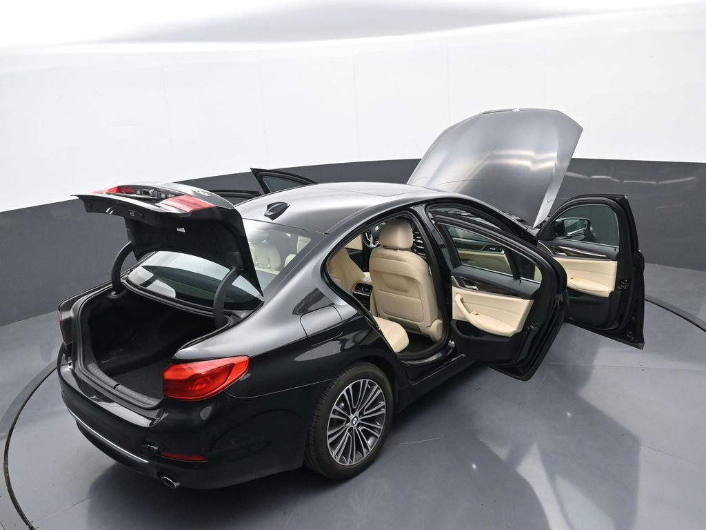 2019 BMW 5 Series 530i