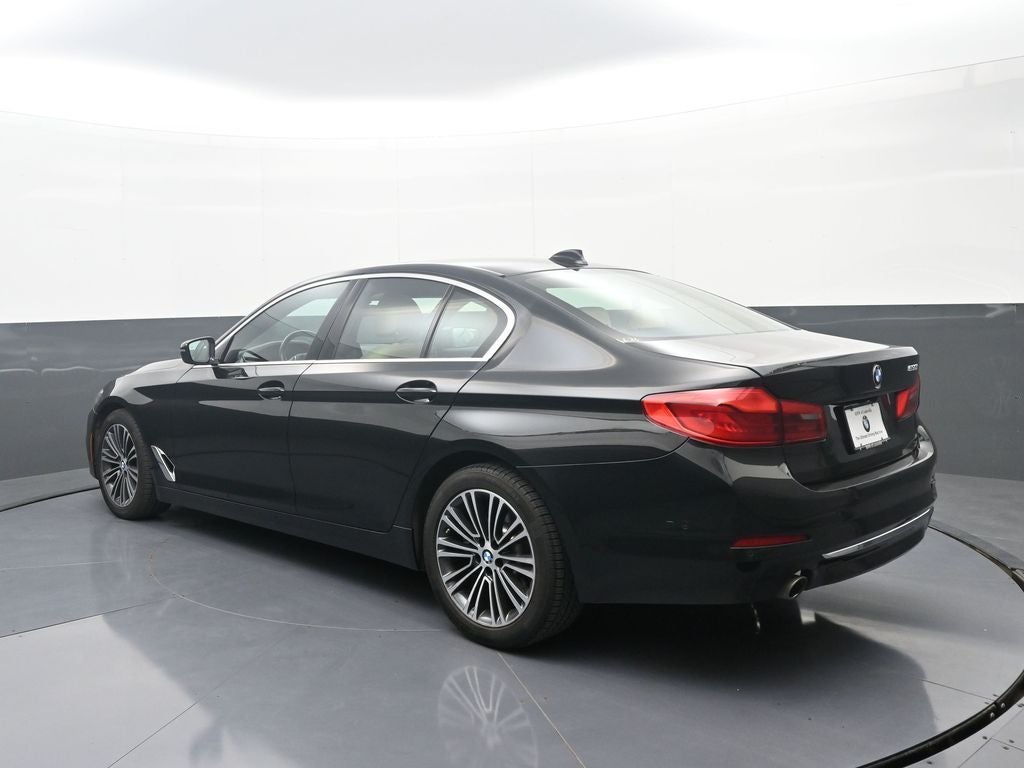 2019 BMW 5 Series 530i