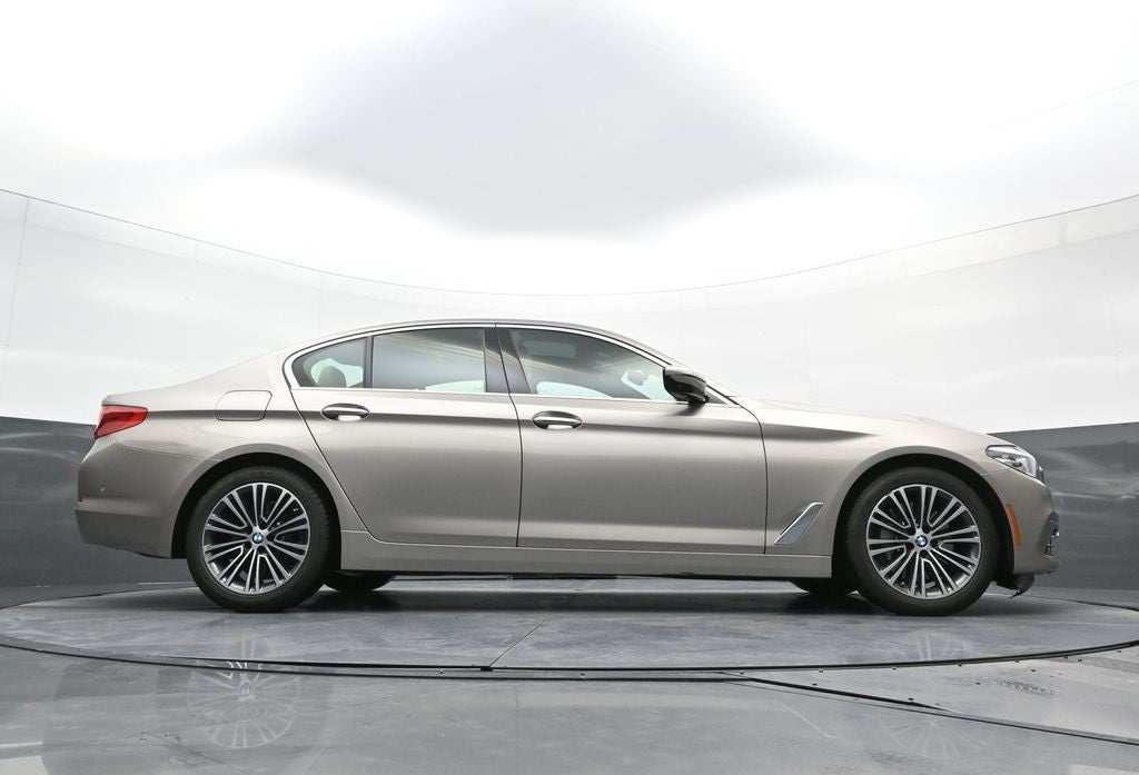 2017 BMW 5 Series 530i xDrive