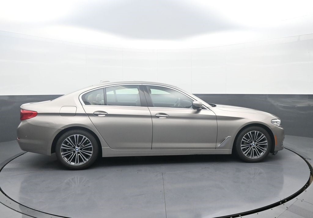2017 BMW 5 Series 530i xDrive