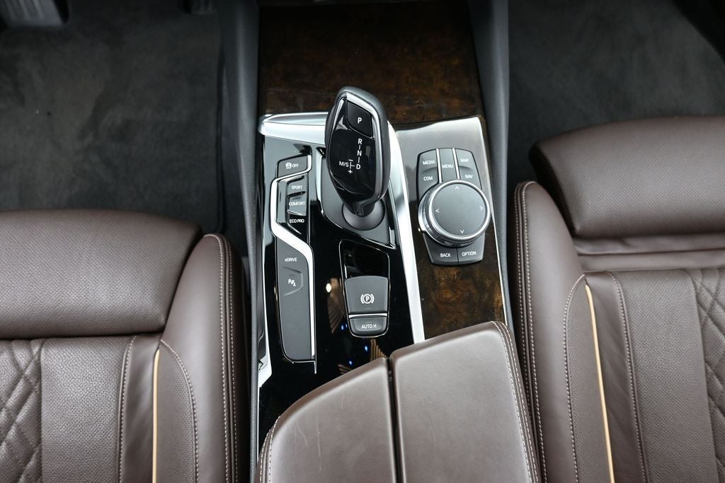 2018 BMW 5 Series 530e xDrive iPerformance