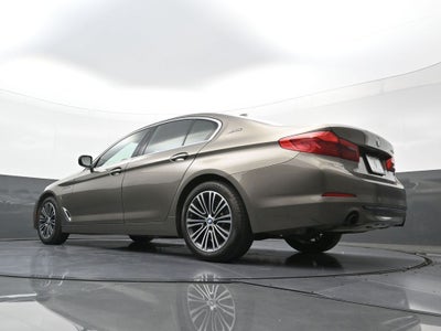 2018 BMW 5 Series 530e xDrive iPerformance