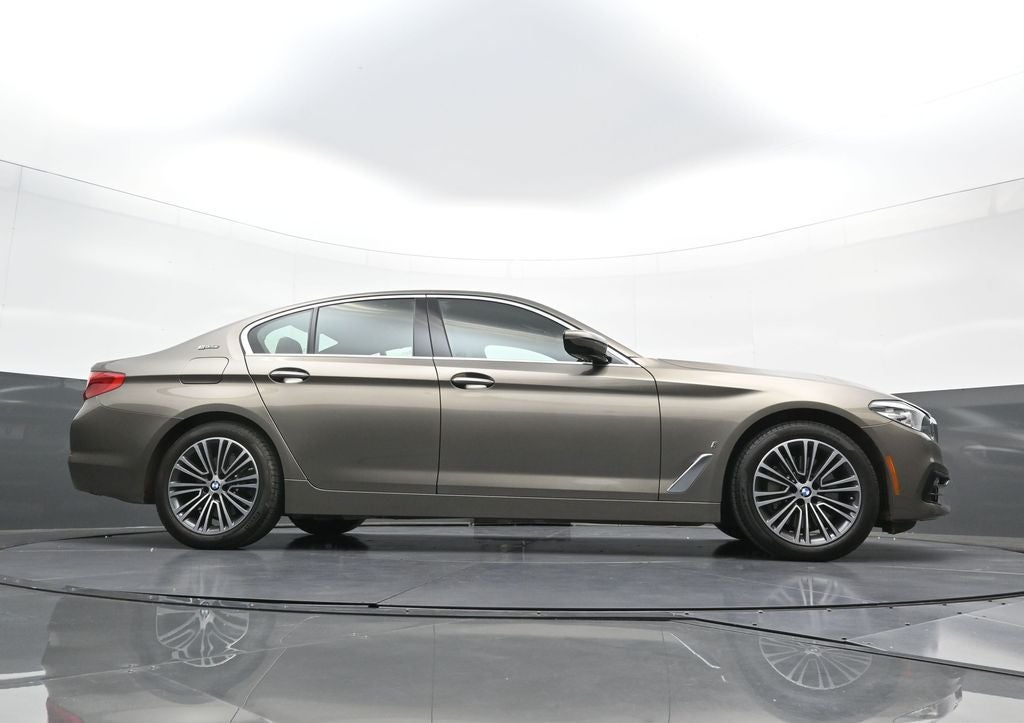 2018 BMW 5 Series 530e xDrive iPerformance