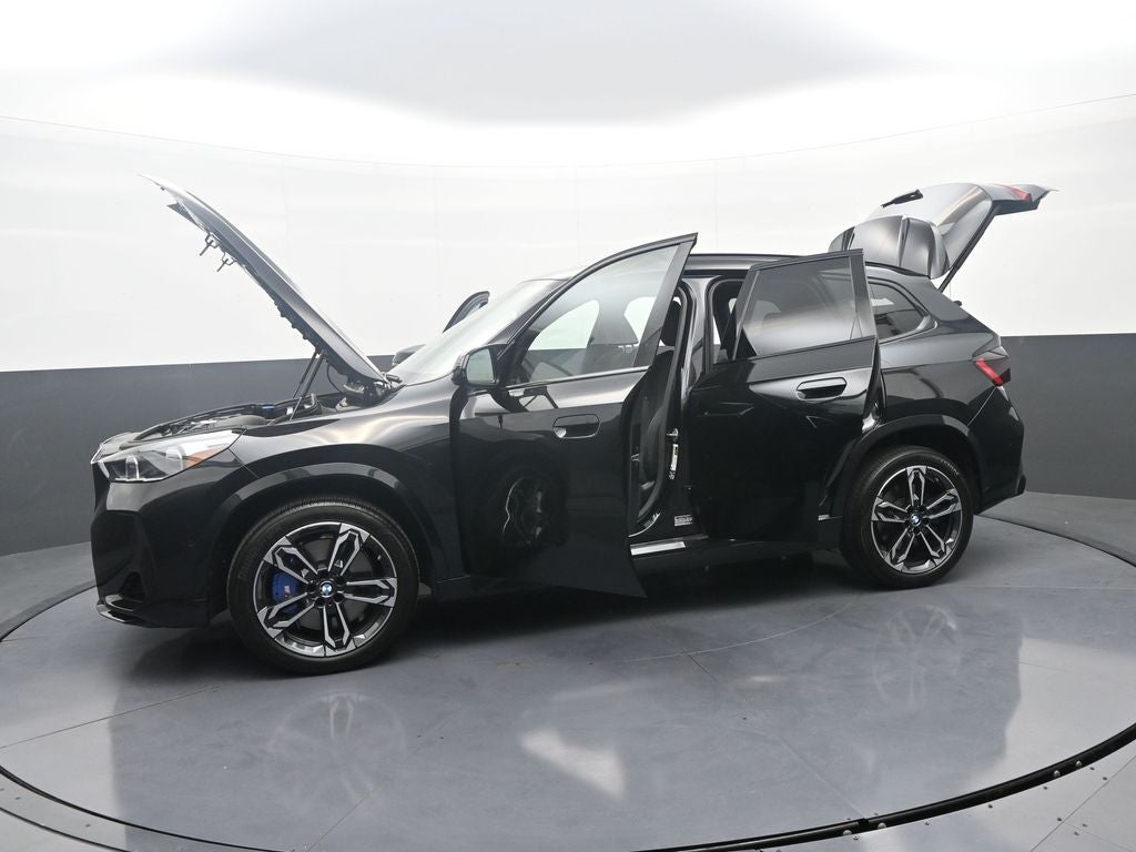 2025 BMW X1 M35i