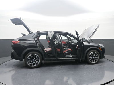 2025 BMW X2 xDrive28i