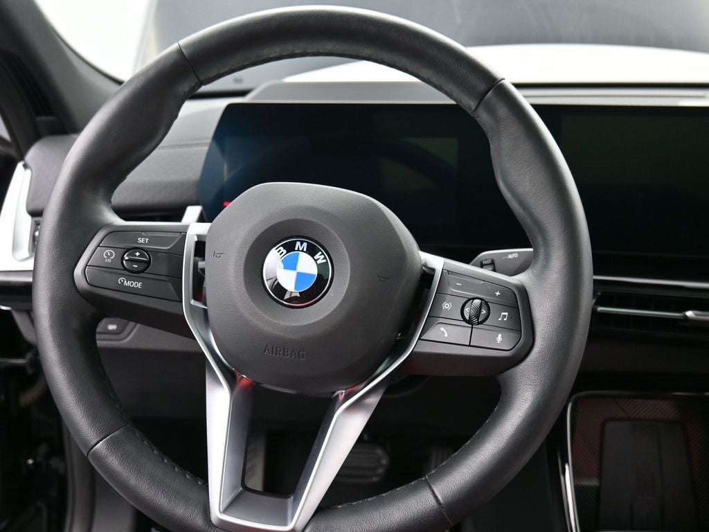 2025 BMW X2 xDrive28i