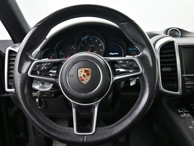 2016 Porsche Cayenne Base