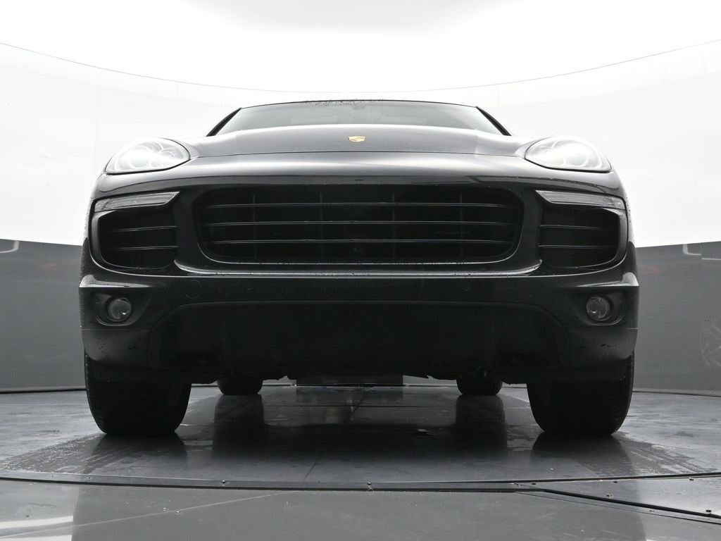 2016 Porsche Cayenne Base