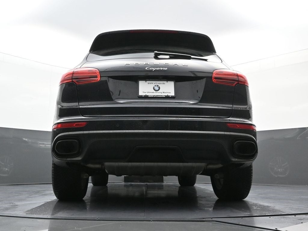 2016 Porsche Cayenne Base